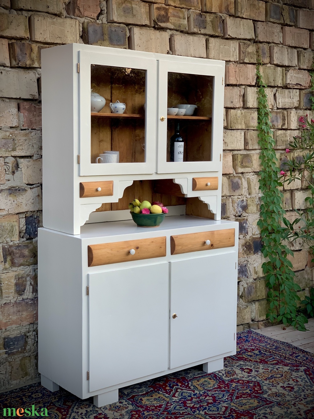 Vintage tálalószekrény - otthon & életmód - bútor - szekrény - Meska.hu