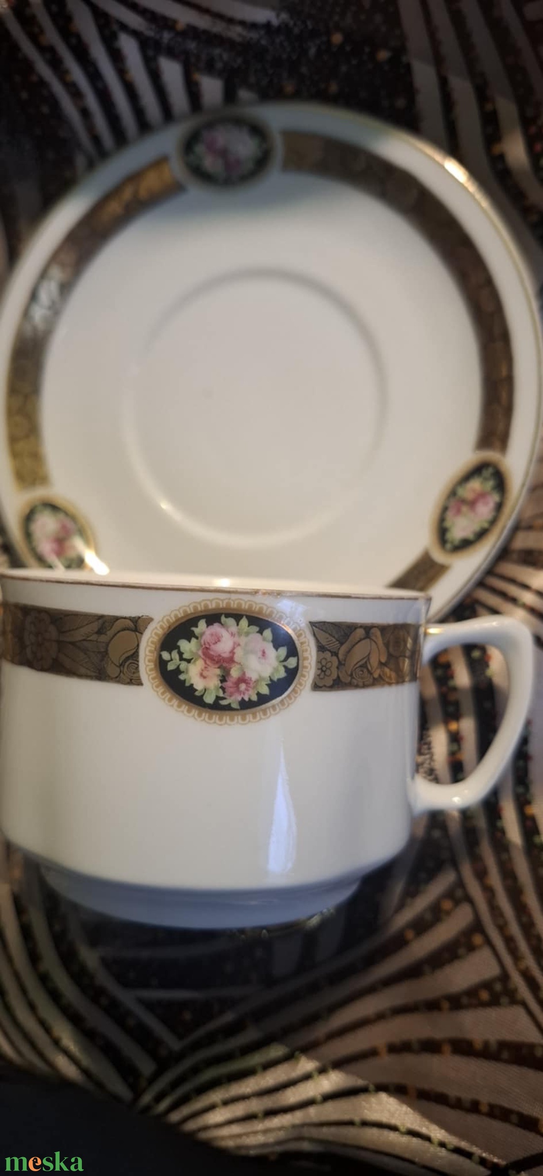 Előkelő hölgy antik csészés ajándékdoboz - otthon & életmód - papír, írószer - ajándékozás kellékei - ajándékzsák, csomagolás - Meska.hu