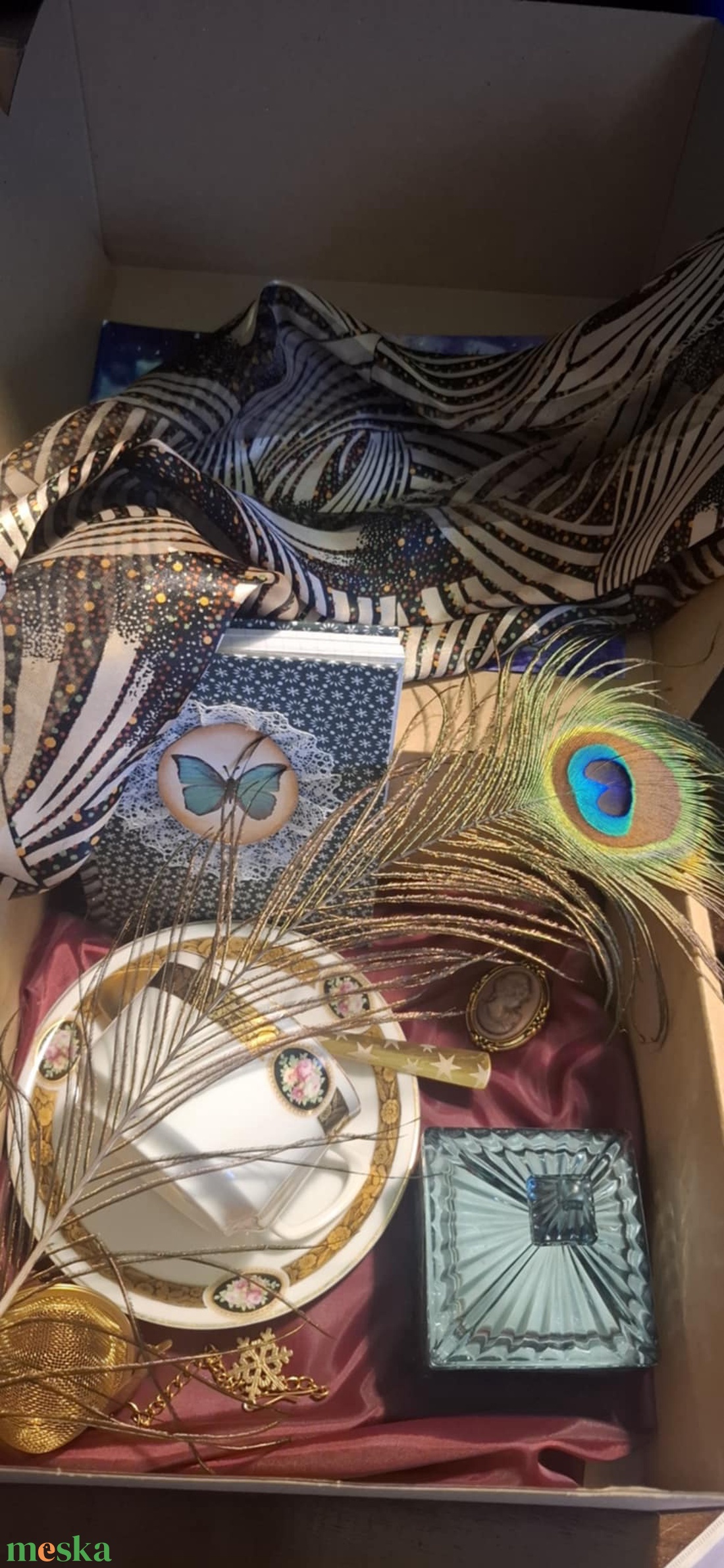 Előkelő hölgy antik csészés ajándékdoboz - otthon & életmód - papír, írószer - ajándékozás kellékei - ajándékzsák, csomagolás - Meska.hu