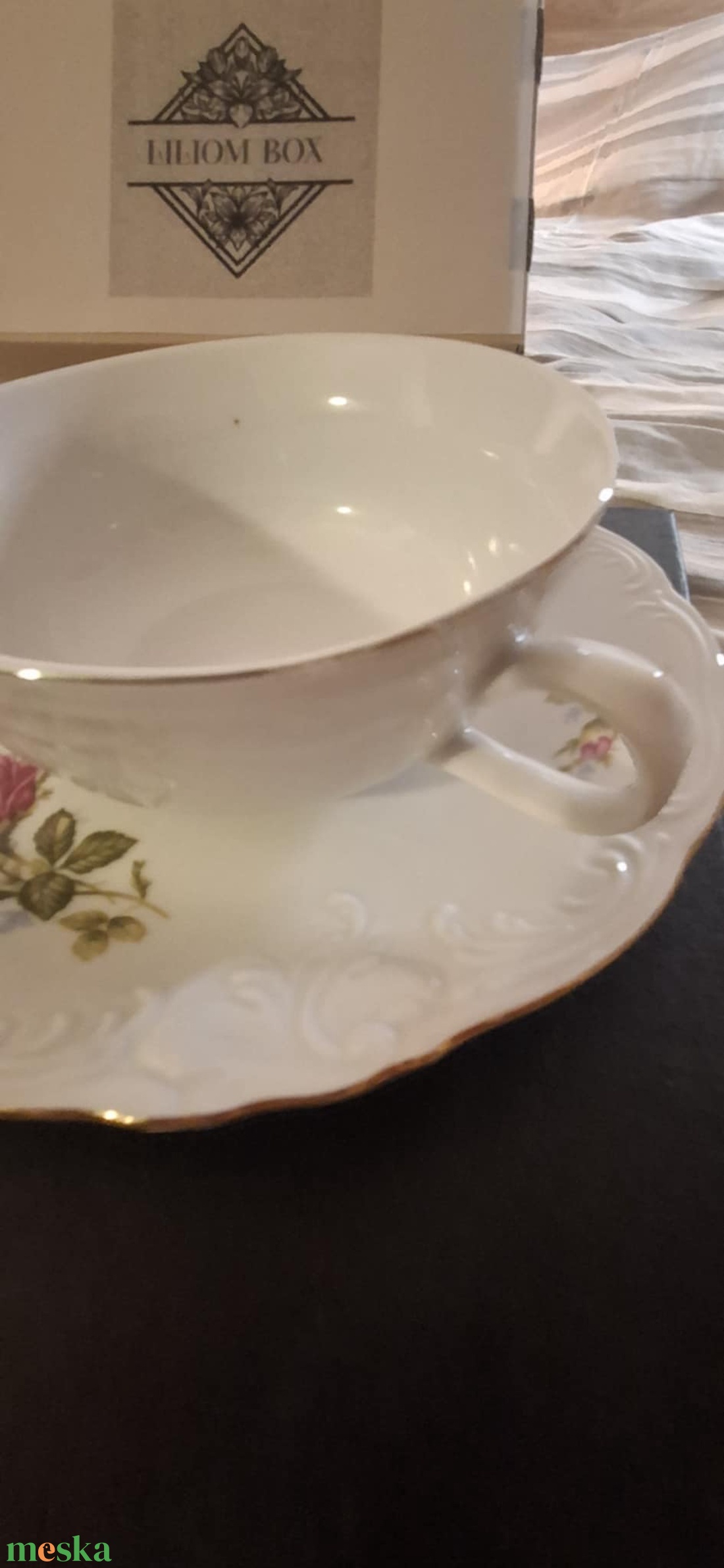 Porcelán levescsészés vintage képkeretes ajándékdoboz - otthon & életmód - papír, írószer - ajándékozás kellékei - ajándékzsák, csomagolás - Meska.hu