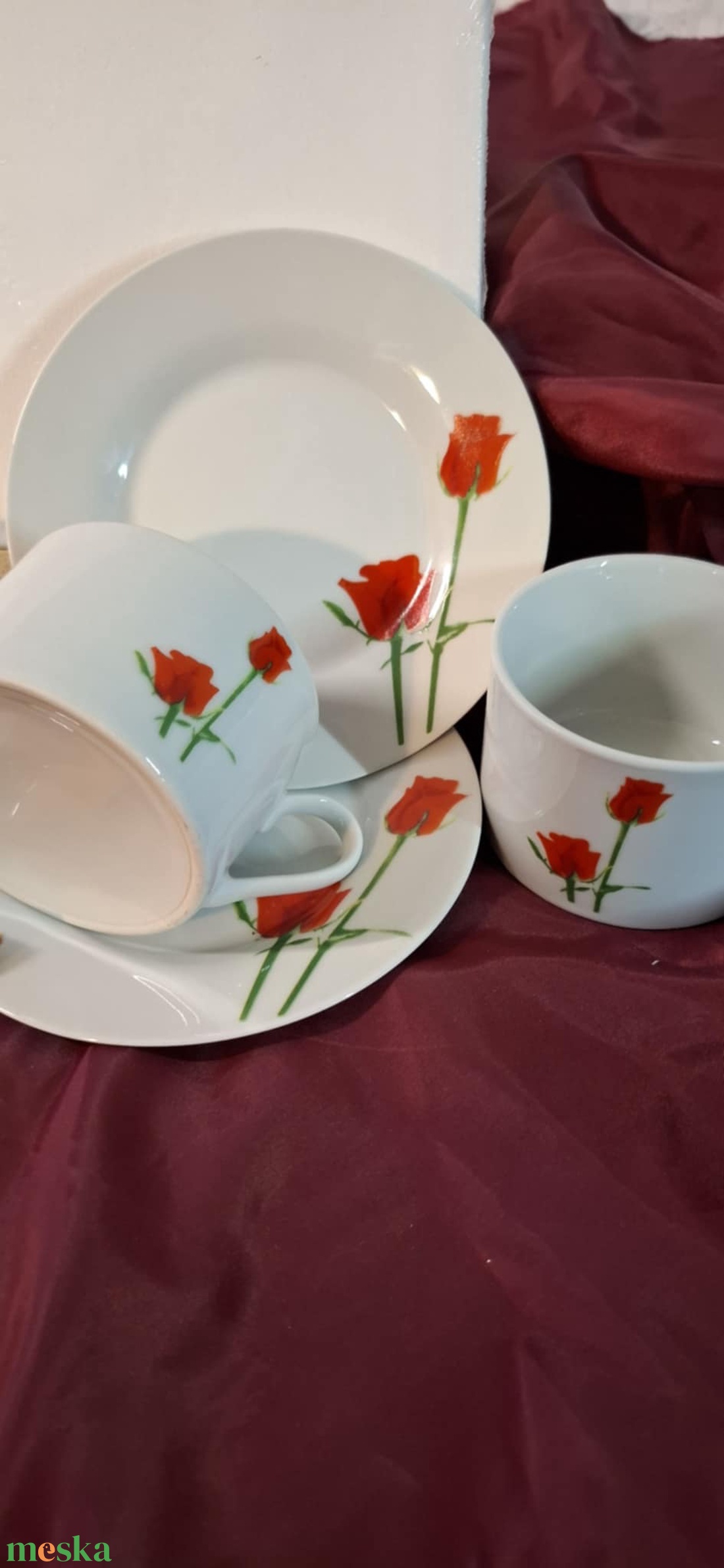 Kék ruhás fotelos porcelán hölgyfigura teáskészlettel könyves ajándékdoboz - otthon & életmód - papír, írószer - ajándékozás kellékei - ajándékzsák, csomagolás - Meska.hu