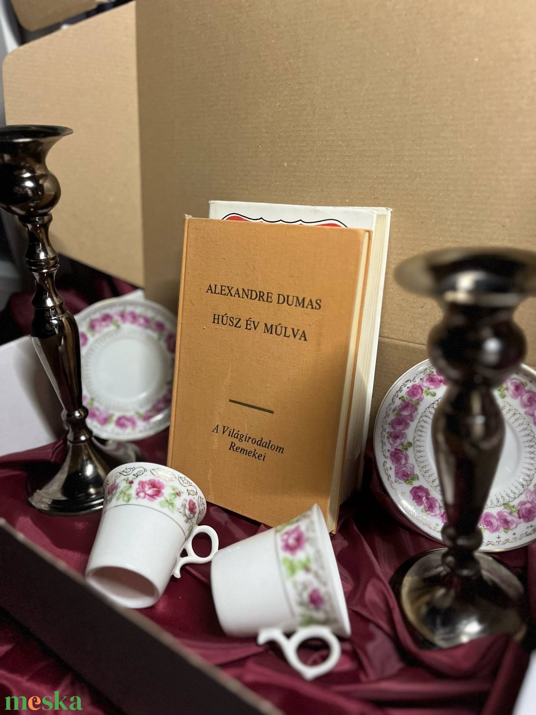 Ajándékdoboz, giftbox - otthon & életmód - papír, írószer - ajándékozás kellékei - ajándékzsák, csomagolás - Meska.hu