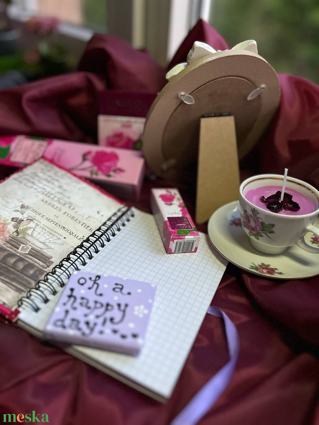 Ajándékdoboz, giftbox - otthon & életmód - papír, írószer - ajándékozás kellékei - ajándékzsák, csomagolás - Meska.hu