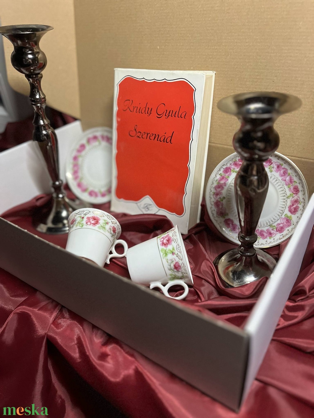 Ajándékdoboz, giftbox - otthon & életmód - papír, írószer - ajándékozás kellékei - ajándékzsák, csomagolás - Meska.hu