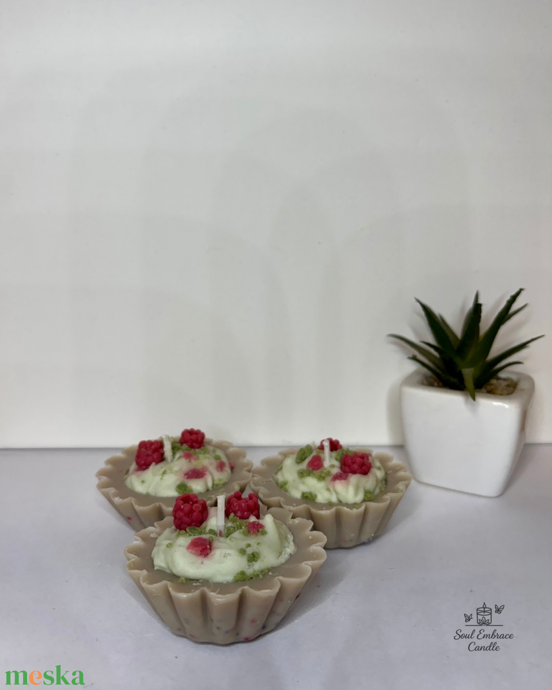 Málnás Pisztáciás Tart-gyümölcslepény gyertya - otthon & életmód - gyertya, illat, aroma - gyertya - Meska.hu