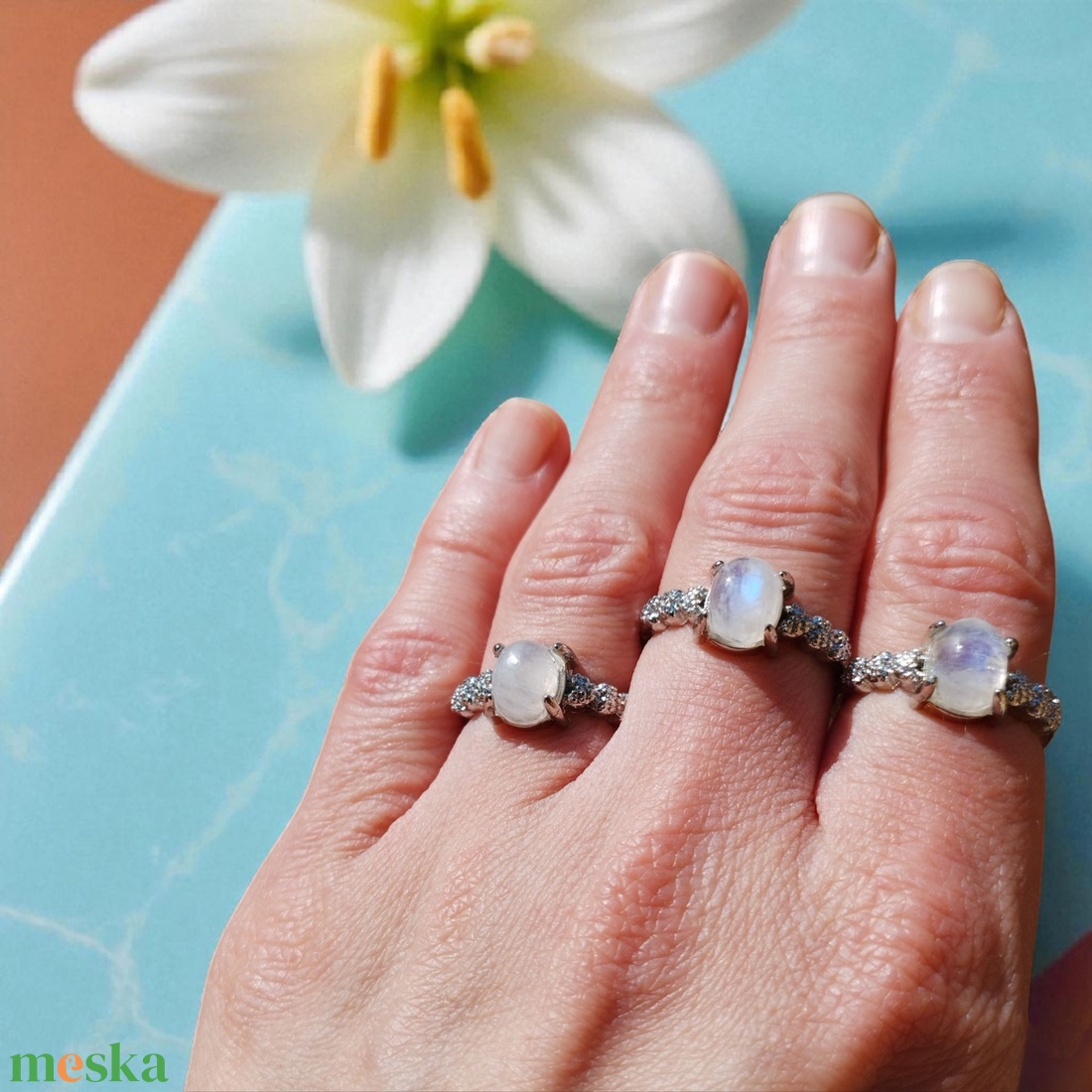 Sri Lankai holdkő gyűrű  - ékszer - gyűrű - szoliter gyűrű - Meska.hu