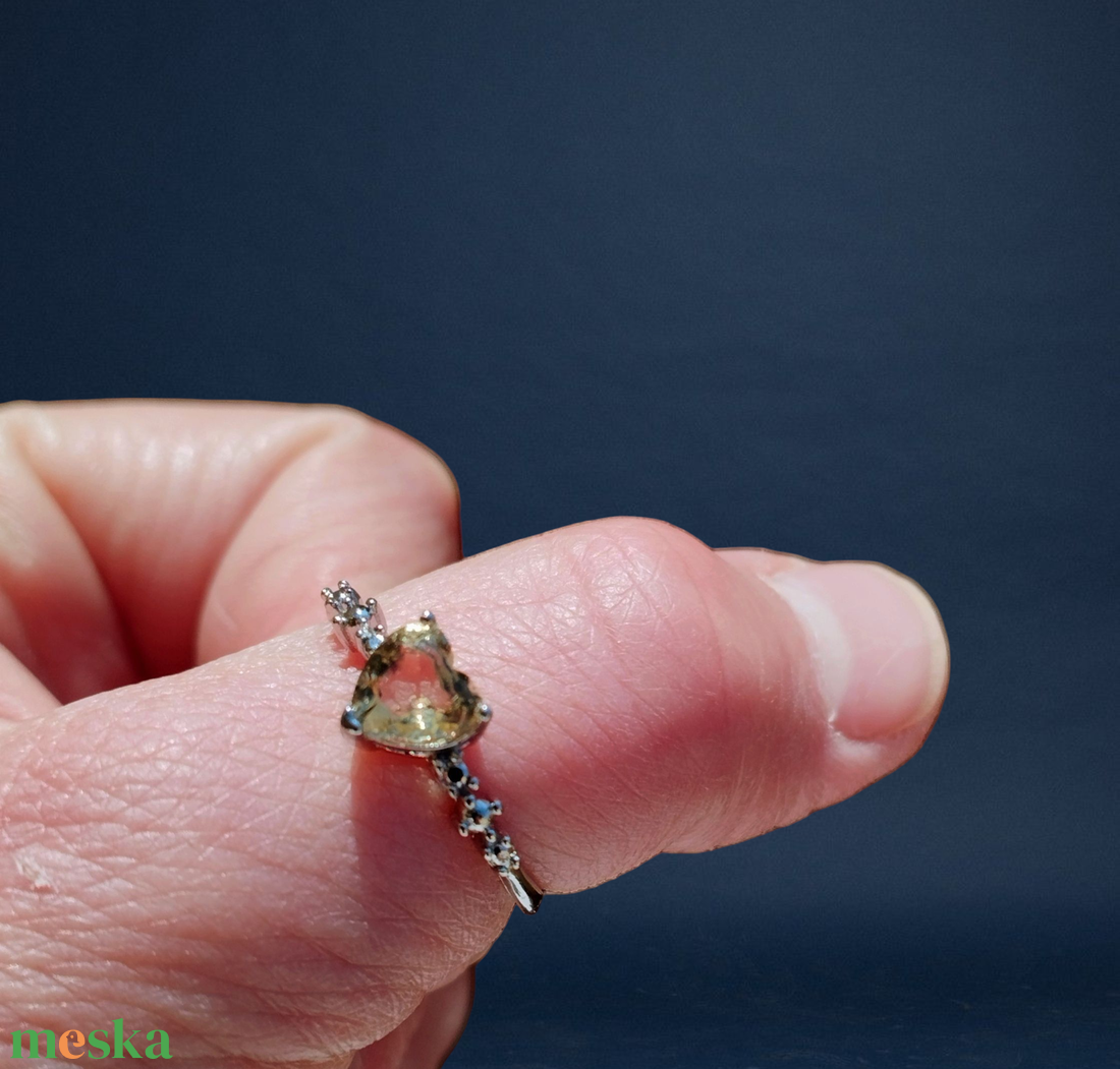 Citrin gyűrű (citrin szív) - ékszer - gyűrű - szoliter gyűrű - Meska.hu