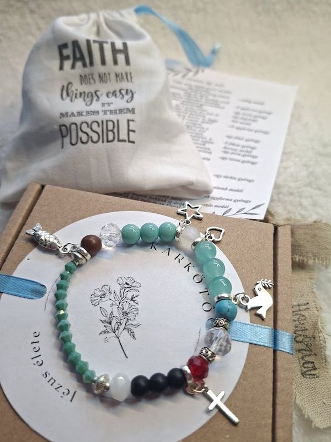 Jézus élete - keresztény történet karkötő-türkiz-093 - ékszer - karkötő - bogyós karkötő - Meska.hu