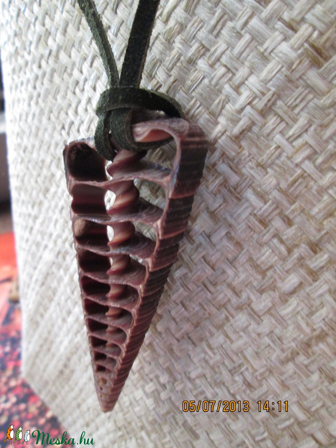 KÉSZLETKISÖPRÉS!!!! Egy újabb szeletelt kagylóból készült nyaklánc - ékszer - nyaklánc - medálos nyaklánc - Meska.hu