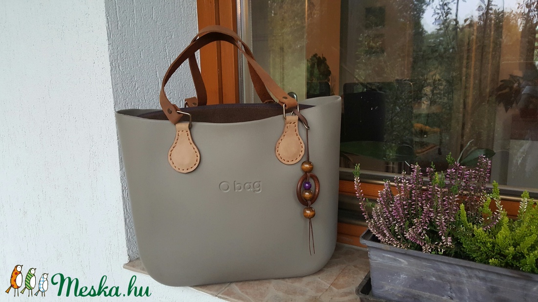 AKCIÓ!!!! O bag táskadísz,fakarikával és fagolyókkal -  - Meska.hu