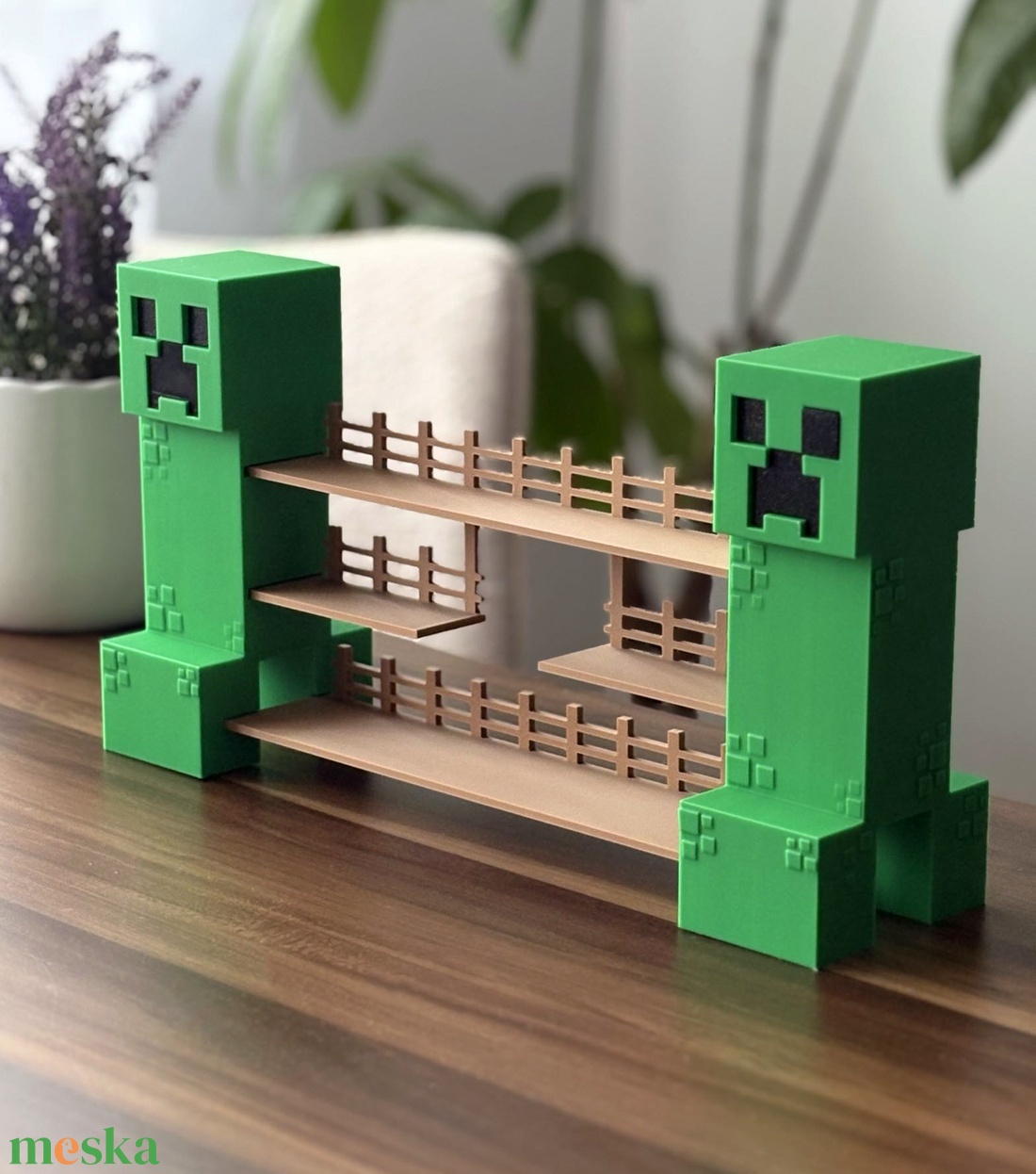 Minecraft Kinder Joy Figura Játék Tartó Állvány Creeper Díszlettel - otthon & életmód - dekoráció - fali és függő dekoráció - fali kulcstartó - Meska.hu