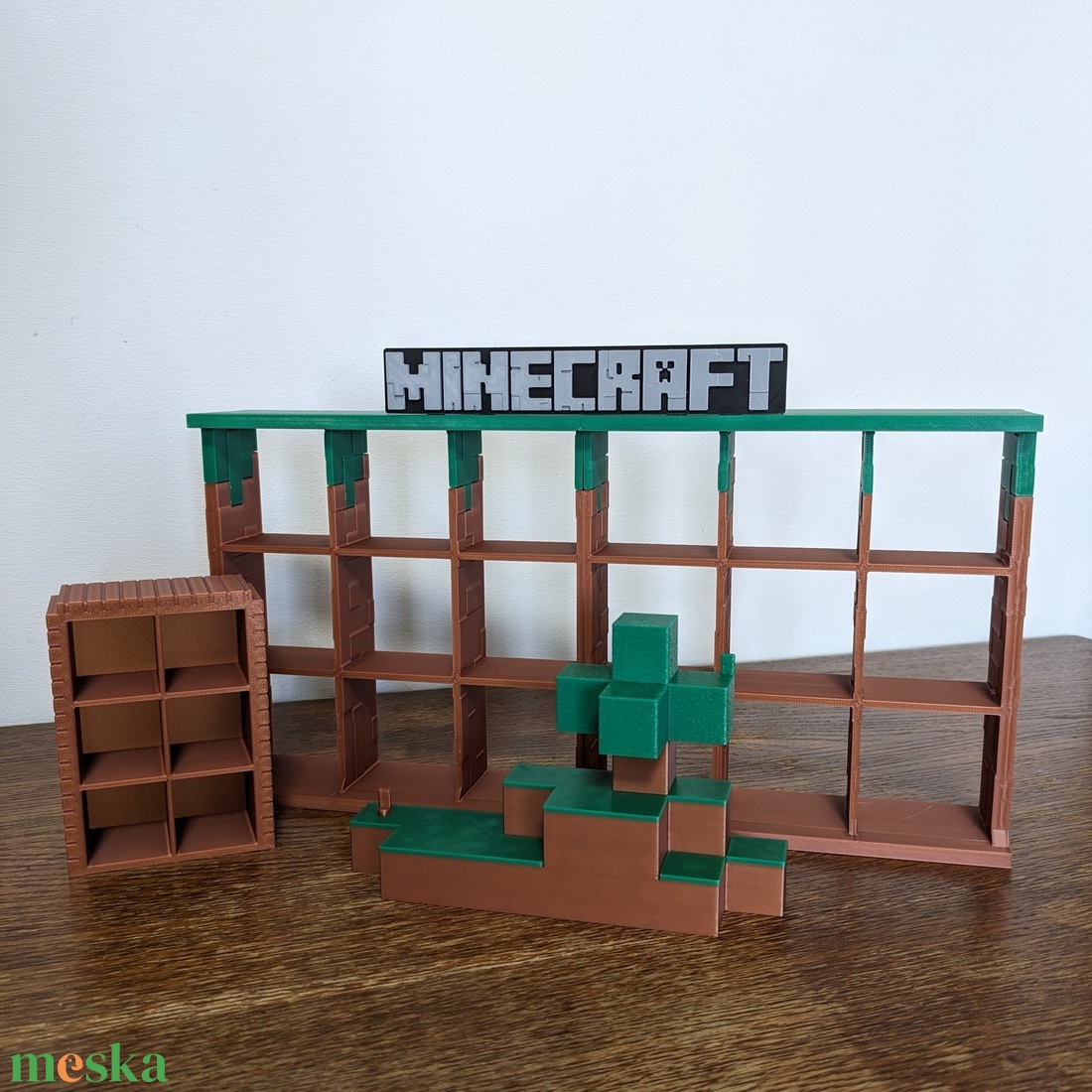 Minecraft Kinder Joy Figura Játék Tartó Állvány Creeper Díszlettel - otthon & életmód - dekoráció - fali és függő dekoráció - fali kulcstartó - Meska.hu