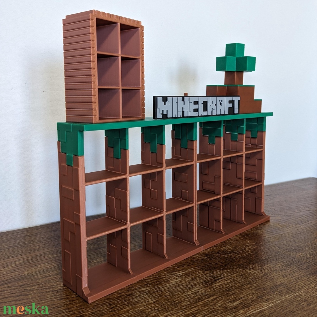 Minecraft Kinder Joy Figura Játék Tartó Állvány Creeper Díszlettel - otthon & életmód - dekoráció - fali és függő dekoráció - fali kulcstartó - Meska.hu