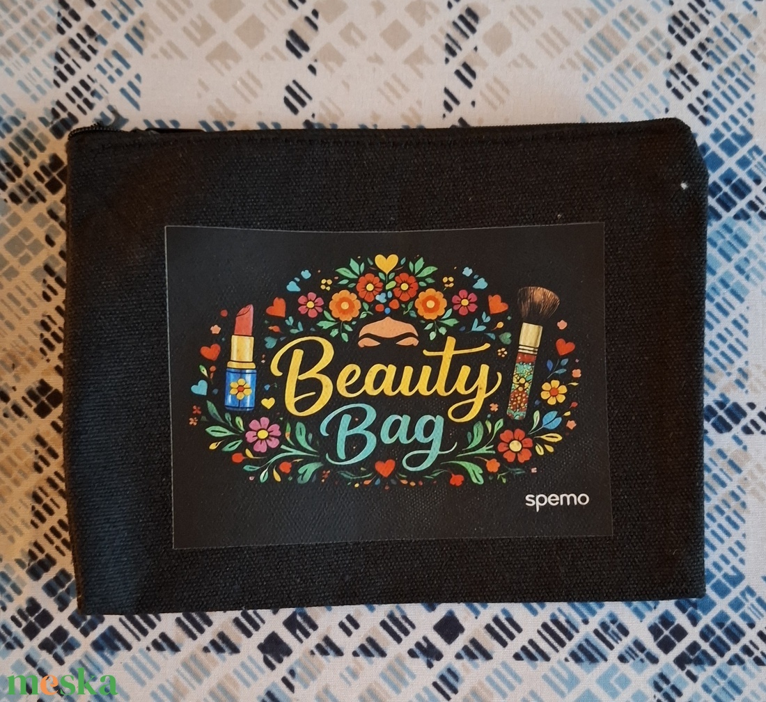 Sminktáska - 15 cm X 22 cm - otthon & életmód - fürdőszoba - fürdőszobai tároló - Meska.hu