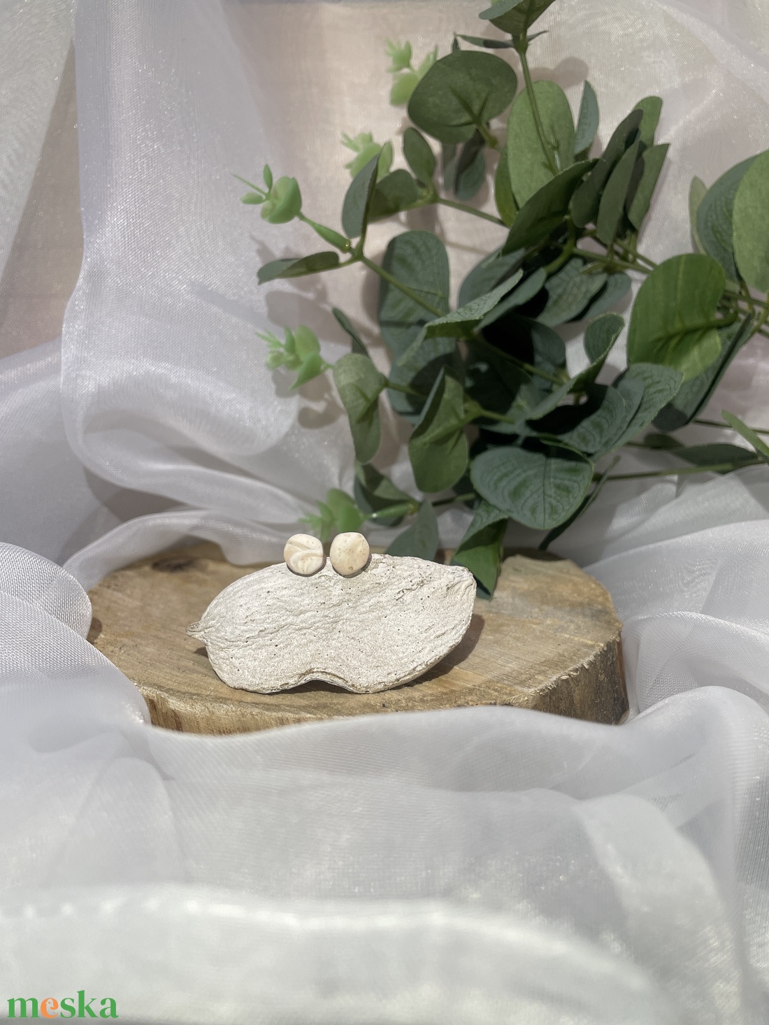 Asszimetrikus kör fülbevaló - ékszer - ékszerszett - Meska.hu