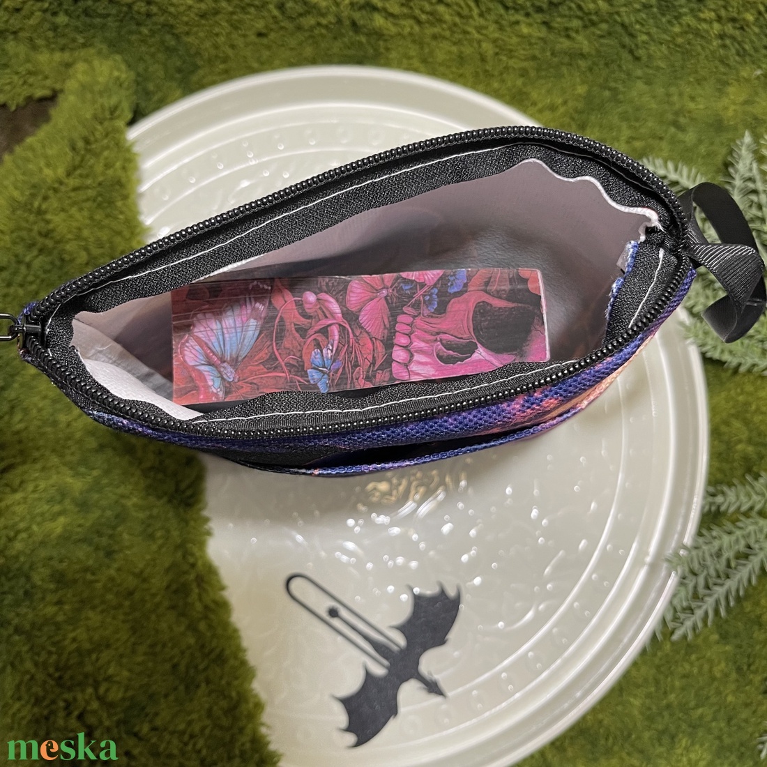 Alkonyi sárkány � lila fantasy könyvtok, ajándék 3D nyomtatott könyvjelzővel - könyv & zene - könyvtok - Meska.hu