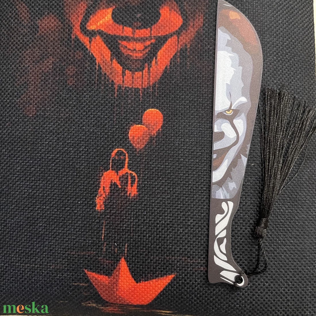 Pennywise mosolya � horror könyvtok ajándék könyvjelzővel / IT - könyv & zene - könyvtok - Meska.hu