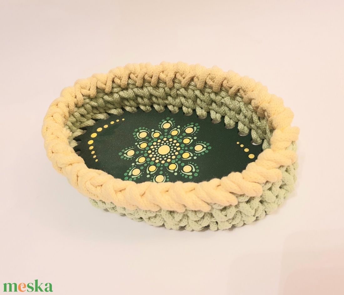 Zöld, sárga horgolt kosár mandala díszítéssel - otthon & életmód - tárolás & rendszerezés - tárolókosár - Meska.hu Zöld, sárga horgolt kosár mandala díszítéssel - otthon & életmód - tárolás & rendszerezés - tárolókosár - Meska.hu