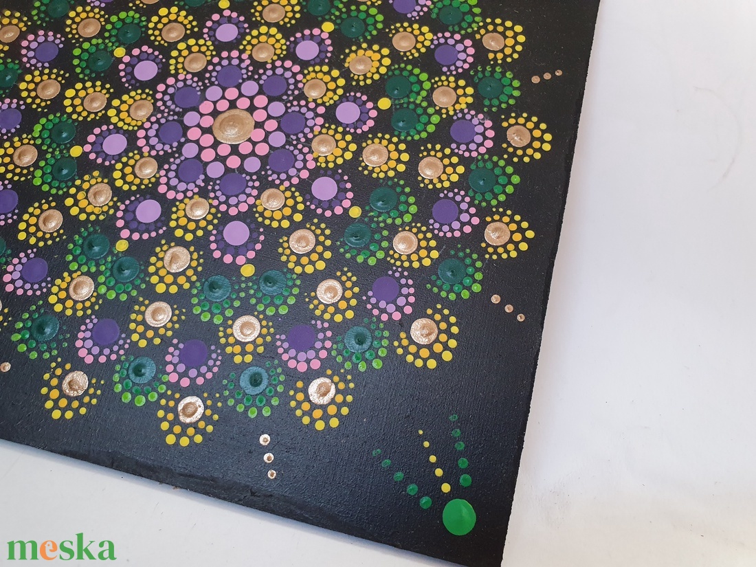 Fekete alapon zöld, sötétsárga és lila mandala - otthon & életmód - dekoráció - spiritualitás - mandala - Meska.hu Fekete alapon zöld, sötétsárga és lila mandala - otthon & életmód - dekoráció - spiritualitás - mandala - Meska.hu