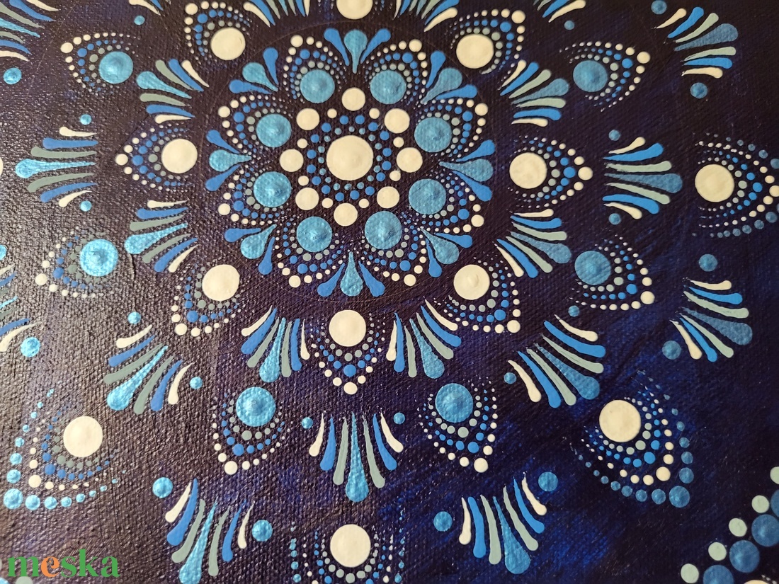 Kék alapon fehér, szürke és kék színű mandala - otthon & életmód - dekoráció - spiritualitás - mandala - Meska.hu
