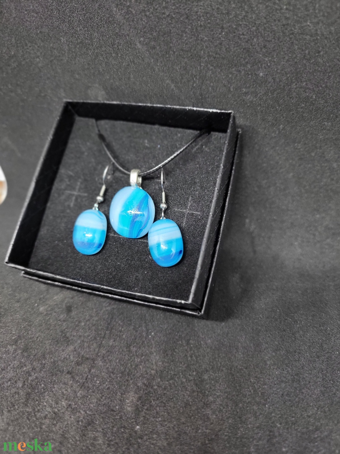 Kék mintás fusing üvegékszer szett - ékszer - ékszerszett - Meska.hu Kék mintás fusing üvegékszer szett - ékszer - ékszerszett - Meska.hu