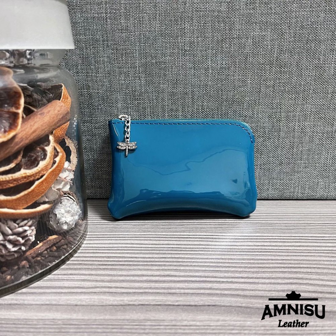 Türkiz lakk egy cipzáras kulcstartó A7004 - táska & tok - kulcstartó & táskadísz - kulcstartó - Meska.hu