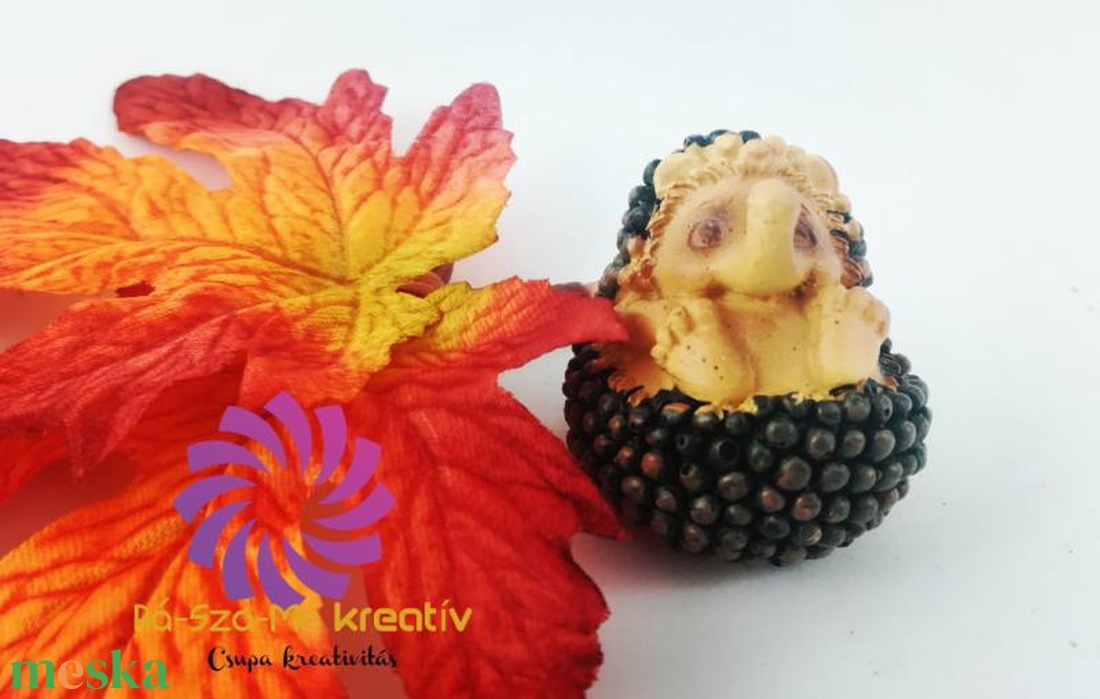 Kicsi mosolygós süni figura i - kellékek & szerszámok - dekorációs kellékek - figurák - Meska.hu Kicsi mosolygós süni figura i - kellékek & szerszámok - dekorációs kellékek - figurák - Meska.hu