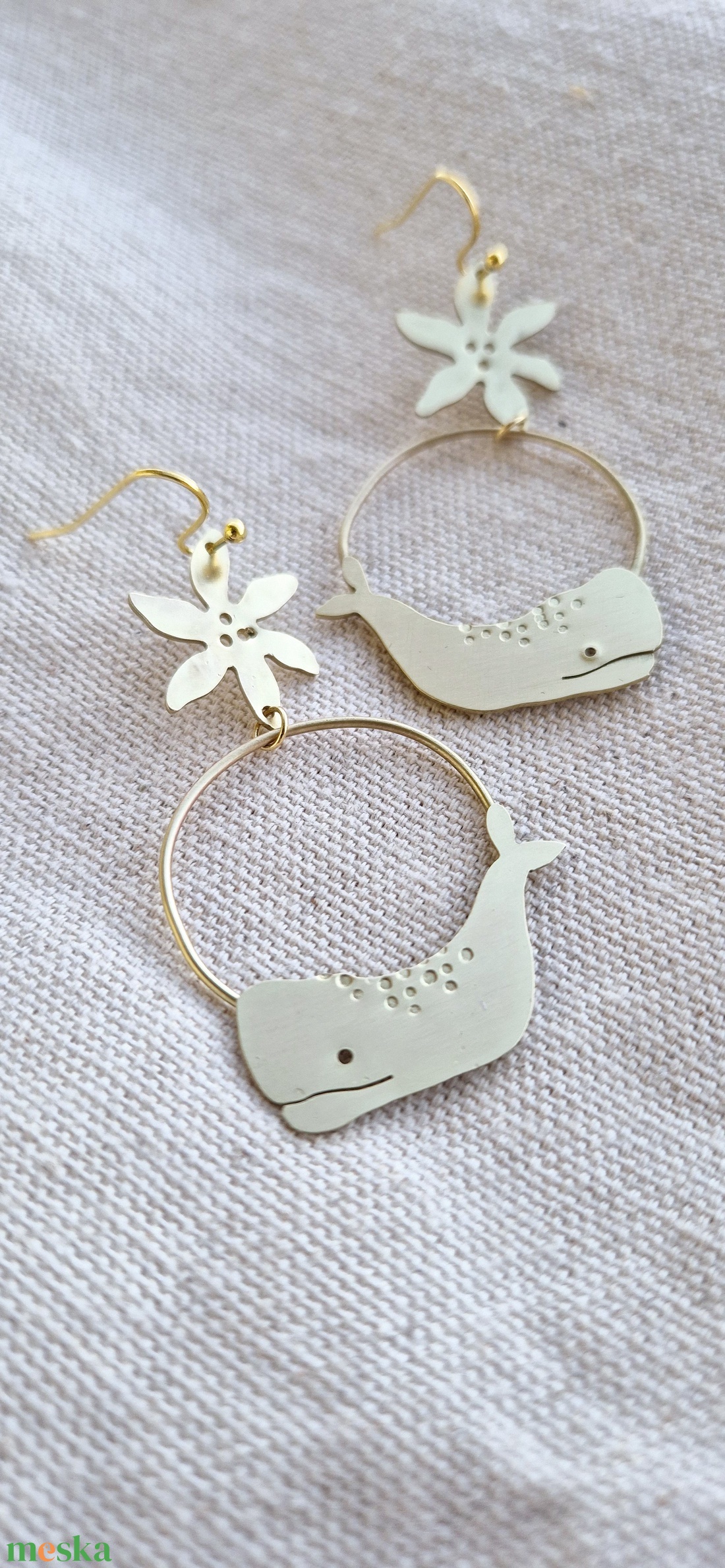 Ocean Vibes. Bálna fülbevaló - ékszer - fülbevaló - lógó fülbevaló - Meska.hu