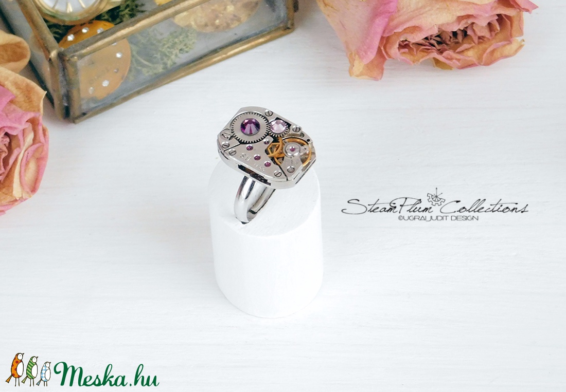 Miss Libby Withlock - gyűrű swarovski kövekkel díszítve - ékszer - gyűrű - statement gyűrű - Meska.hu Miss Libby Withlock - gyűrű swarovski kövekkel díszítve - ékszer - gyűrű - statement gyűrű - Meska.hu
