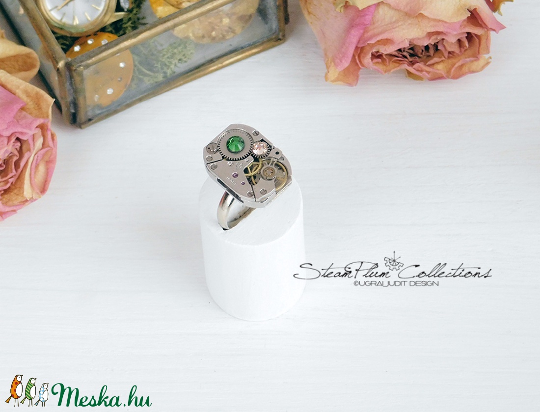 Miss Fern Withlock - gyűrű swarovski kövekkel díszítve - ékszer - gyűrű - statement gyűrű - Meska.hu Miss Fern Withlock - gyűrű swarovski kövekkel díszítve - ékszer - gyűrű - statement gyűrű - Meska.hu