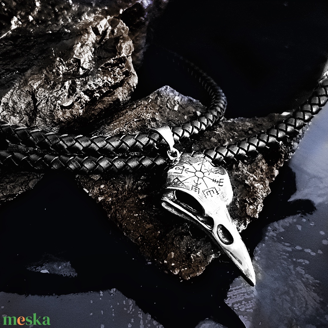 Odin holló iránytűs bőr nyaklánc - ékszer - nyaklánc - medálos nyaklánc - Meska.hu Odin holló iránytűs bőr nyaklánc - ékszer - nyaklánc - medálos nyaklánc - Meska.hu