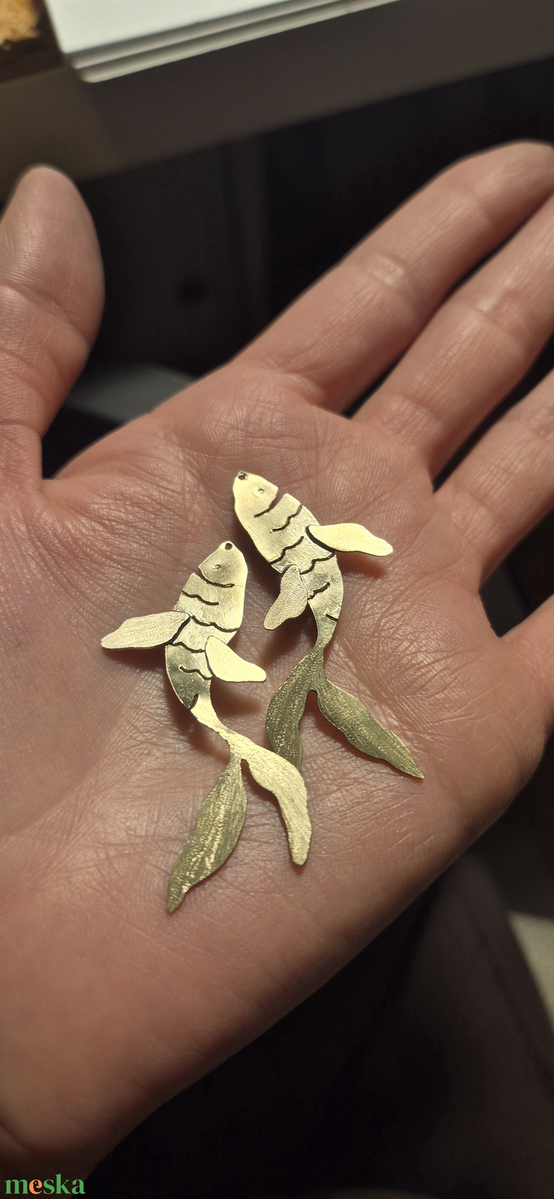 Halak sárgaréz fülbevaló - ékszer - fülbevaló - lógó fülbevaló - Meska.hu