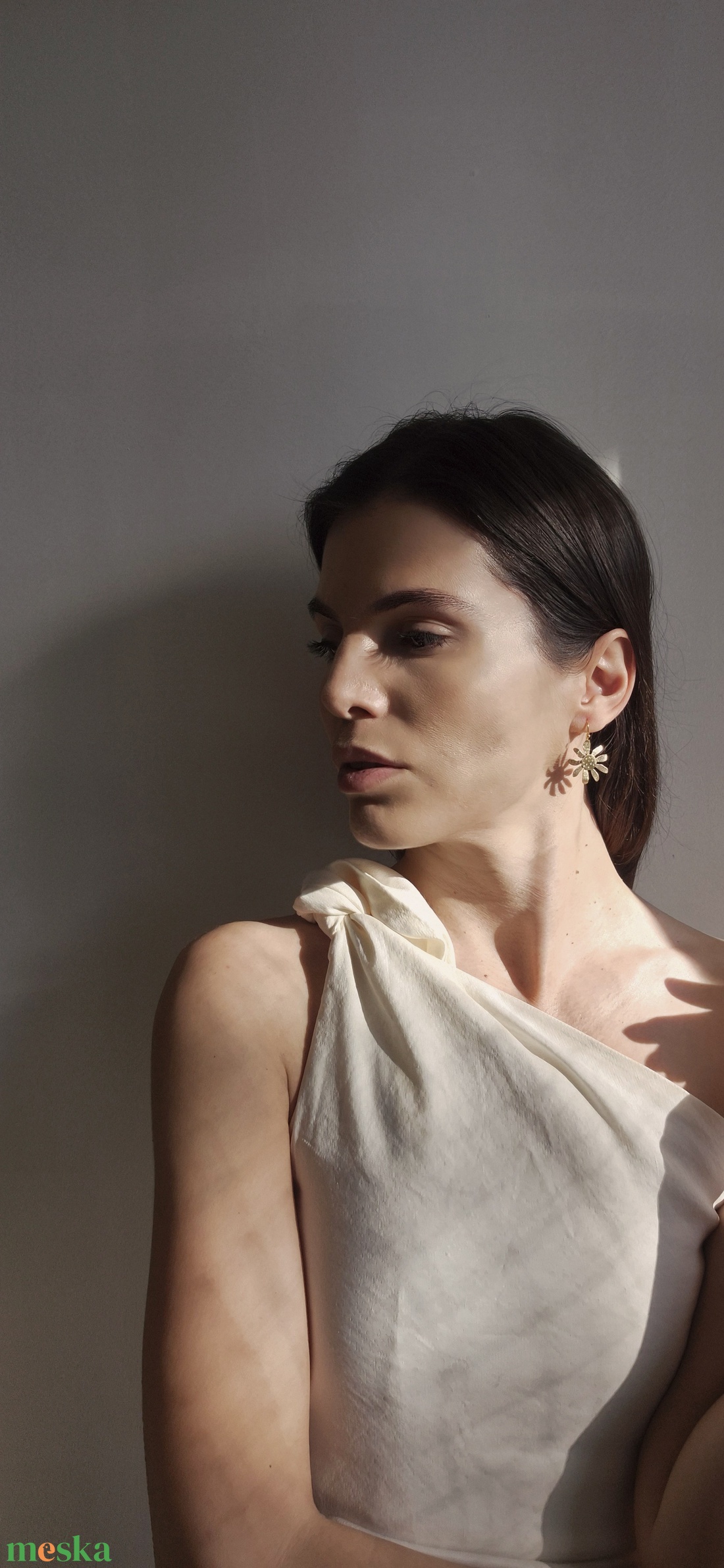 Tavaszi virágok sárgaréz fülbevaló - ékszer - fülbevaló - lógó fülbevaló - Meska.hu