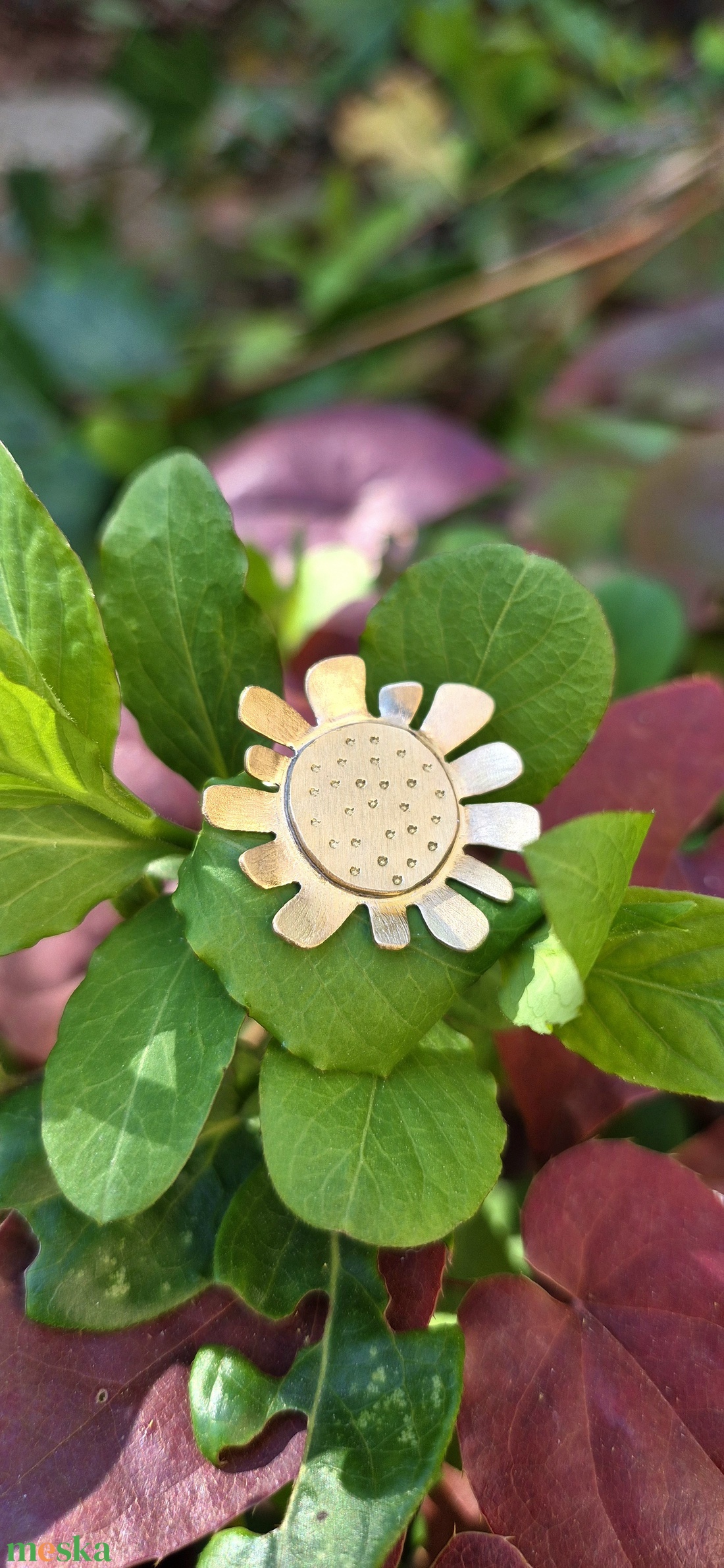 Tavaszi virág, margaréta sárgaréz gyűrű  - ékszer - gyűrű - figurális gyűrű - Meska.hu