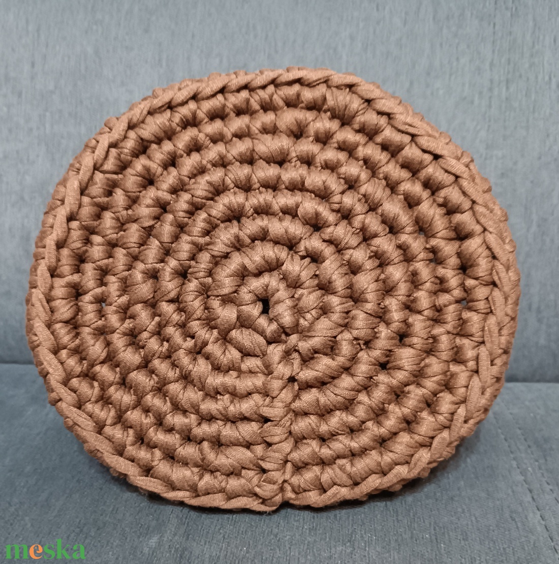 Macis horgolt kosár  - otthon & életmód - tárolás & rendszerezés - tárolókosár - Meska.hu