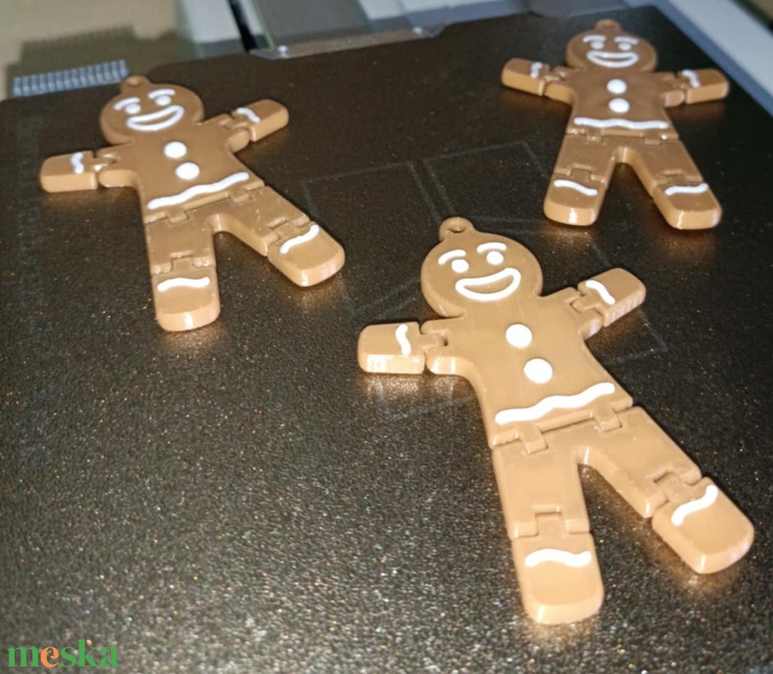 Mézi alakú kulcstartó / karácsonyfadísz/ ajándék kísérő - táska & tok - kulcstartó & táskadísz - táskaakasztó - Meska.hu