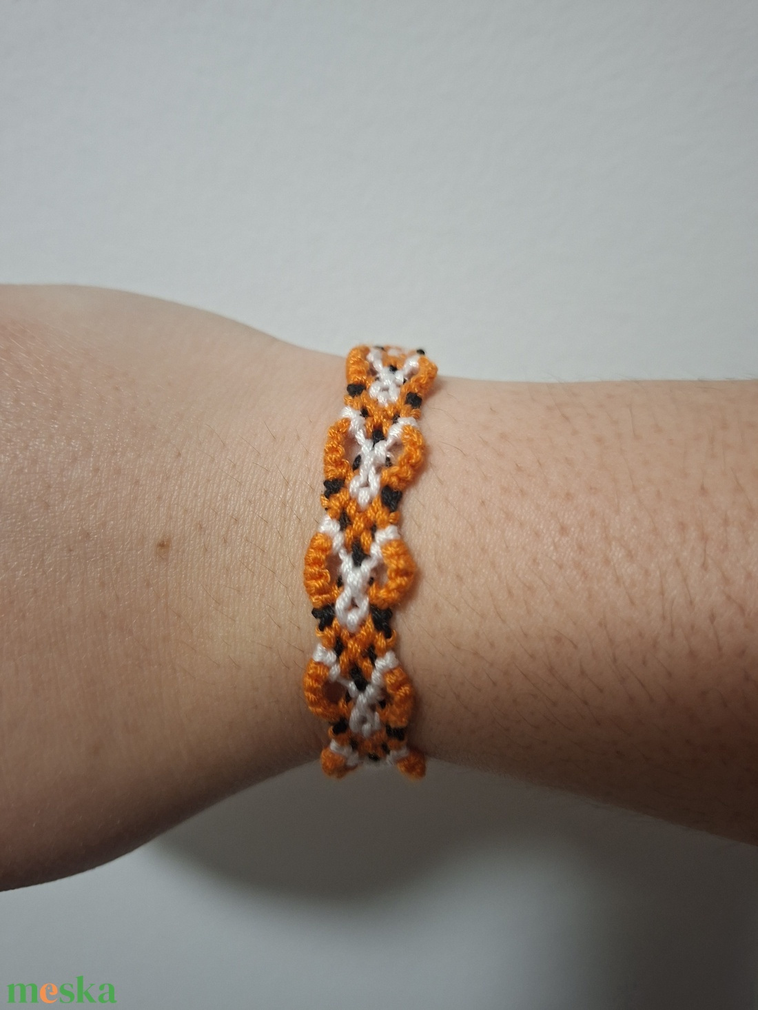 Rókás karkötő - ékszer - karkötő - fonott karkötő - Meska.hu