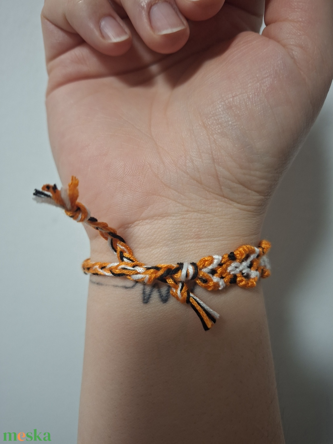 Rókás karkötő - ékszer - karkötő - fonott karkötő - Meska.hu
