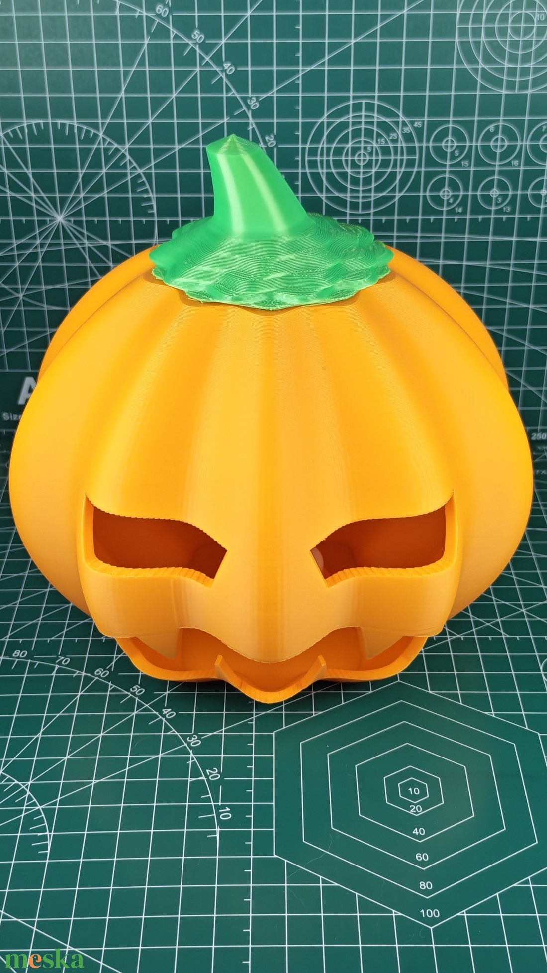Halloweeni tök, elemes mécsessel, 3D nyomtatott  - otthon & életmód - dekoráció - halloween - halloweeni lámpás - Meska.hu