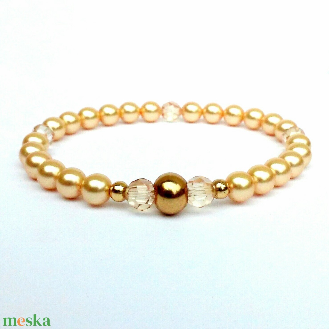Princess - Arany színű karkötő Swarovski és nemesacél gyöngyökből - ékszer - karkötő - gyöngyös karkötő - Meska.hu Princess - Arany színű karkötő Swarovski és nemesacél gyöngyökből - ékszer - karkötő - gyöngyös karkötő - Meska.hu