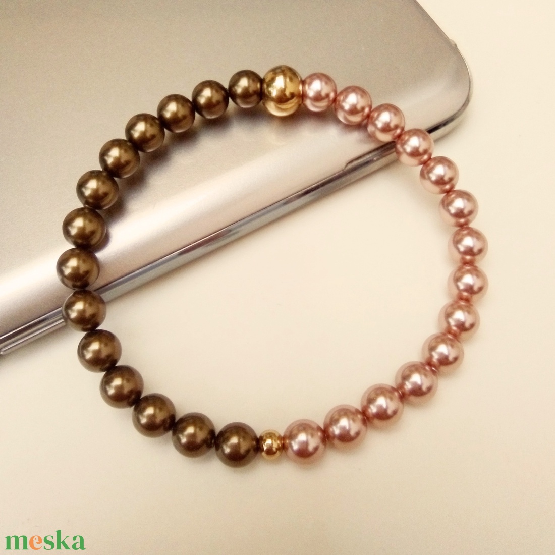 Modern harmónia - Antik bronz és rosegold színű Swarovski gyöngy karkötő. - ékszer - karkötő - gyöngyös karkötő - Meska.hu Modern harmónia - Antik bronz és rosegold színű Swarovski gyöngy karkötő. - ékszer - karkötő - gyöngyös karkötő - Meska.hu