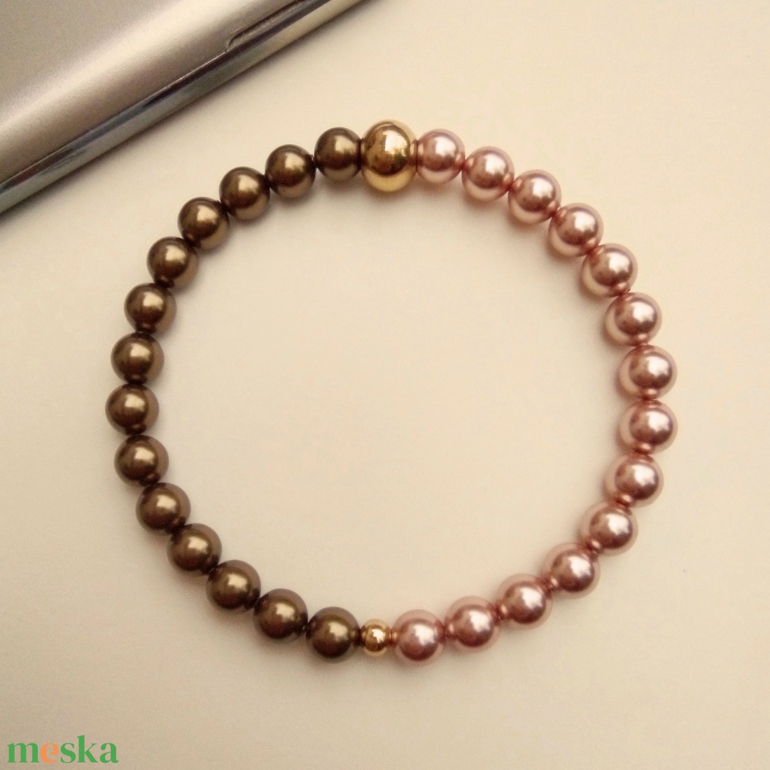 Modern harmónia - Antik bronz és rosegold színű Swarovski gyöngy karkötő. - ékszer - karkötő - gyöngyös karkötő - Meska.hu Modern harmónia - Antik bronz és rosegold színű Swarovski gyöngy karkötő. - ékszer - karkötő - gyöngyös karkötő - Meska.hu