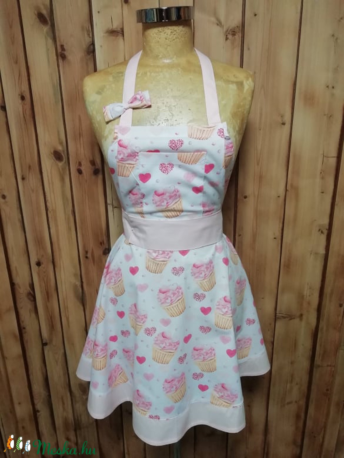 Loknis muffin kötény - otthon & életmód - konyhafelszerelés, tálalás - Meska.hu