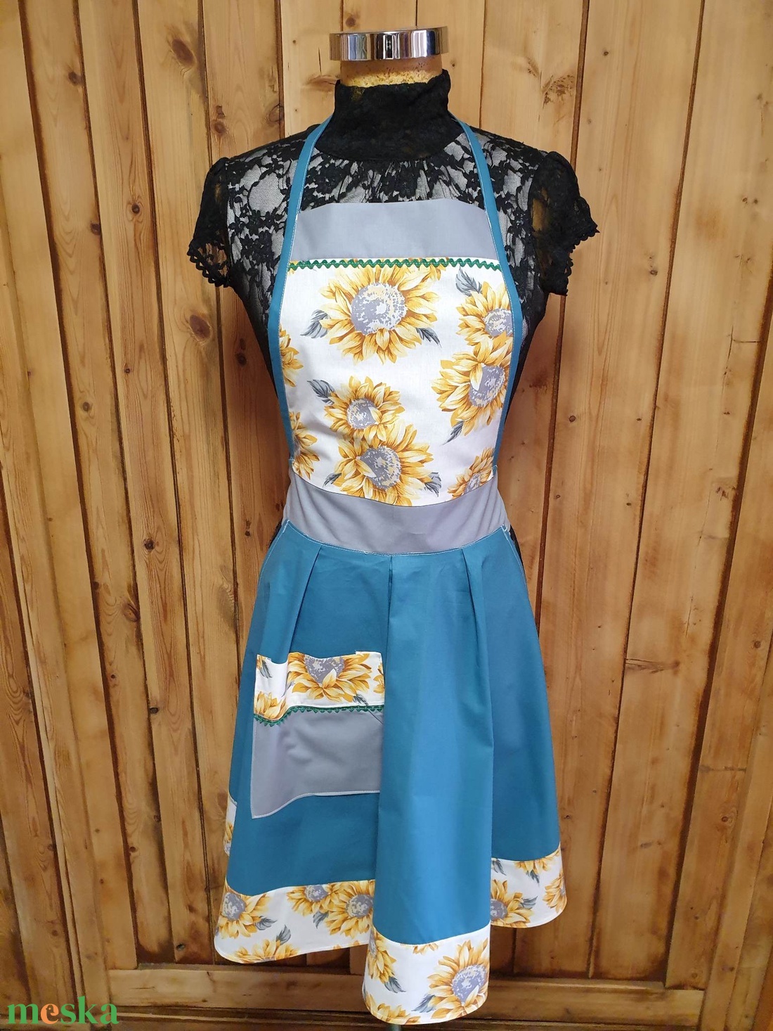 Napraforgós loknis kötény - otthon & életmód - konyhafelszerelés, tálalás - konyhai textil - kötény - Meska.hu