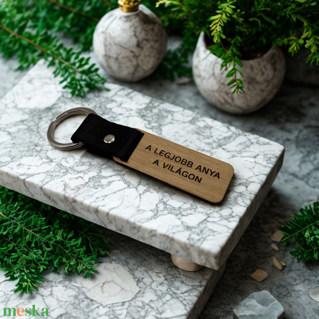 A legjobb ANYA a világon Fa gravírozott kulcstartó - táska & tok - kulcstartó & táskadísz - kulcstartó - Meska.hu