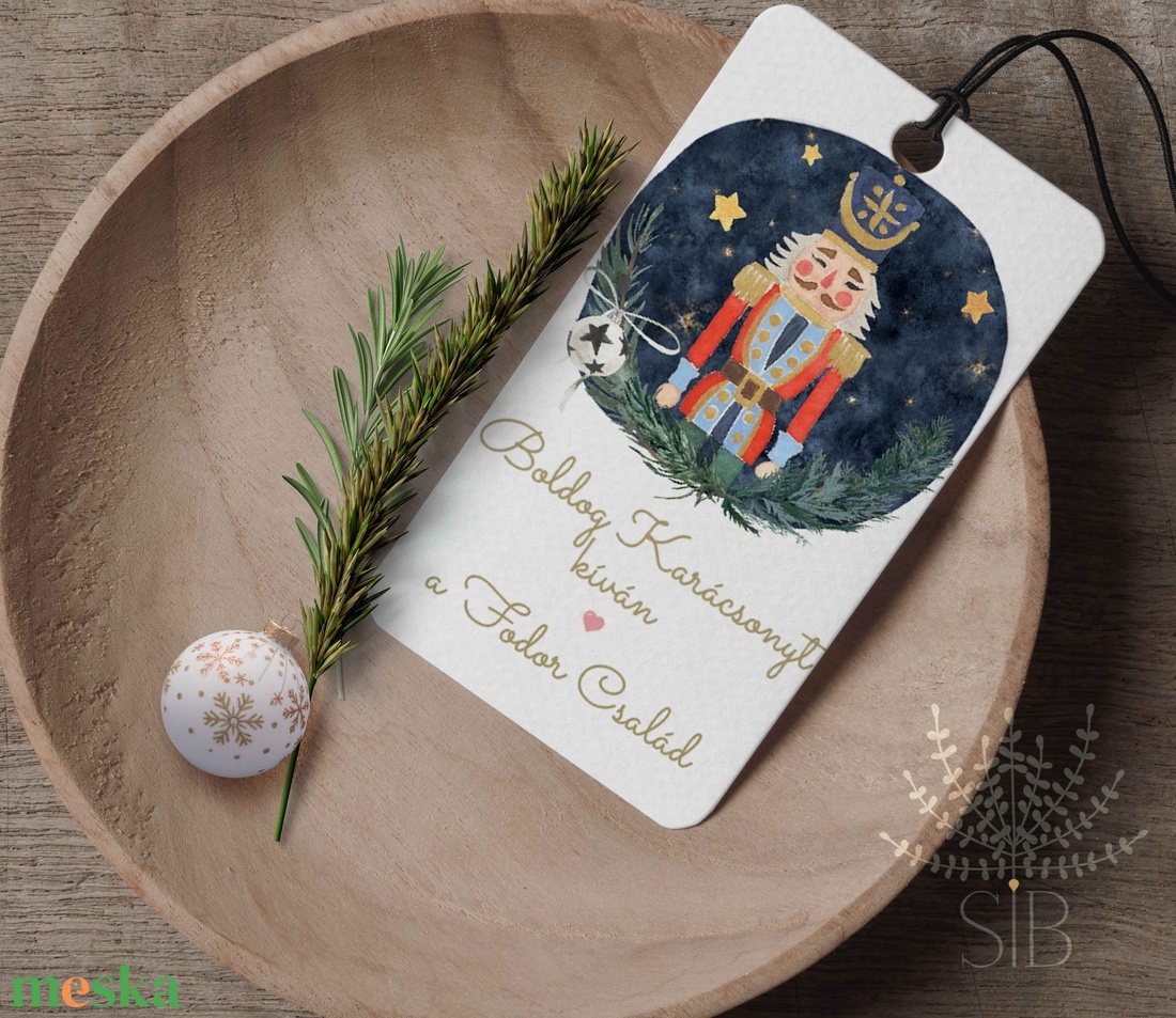 Névre szóló Diótörős karácsonyi ajándékkísérő, Diótörős ünnepi ajándékkísérő, ajándékátadó   - karácsony - karácsonyi ajándékozás - karácsonyi képeslap, üdvözlőlap, ajándékkísérő - Meska.hu