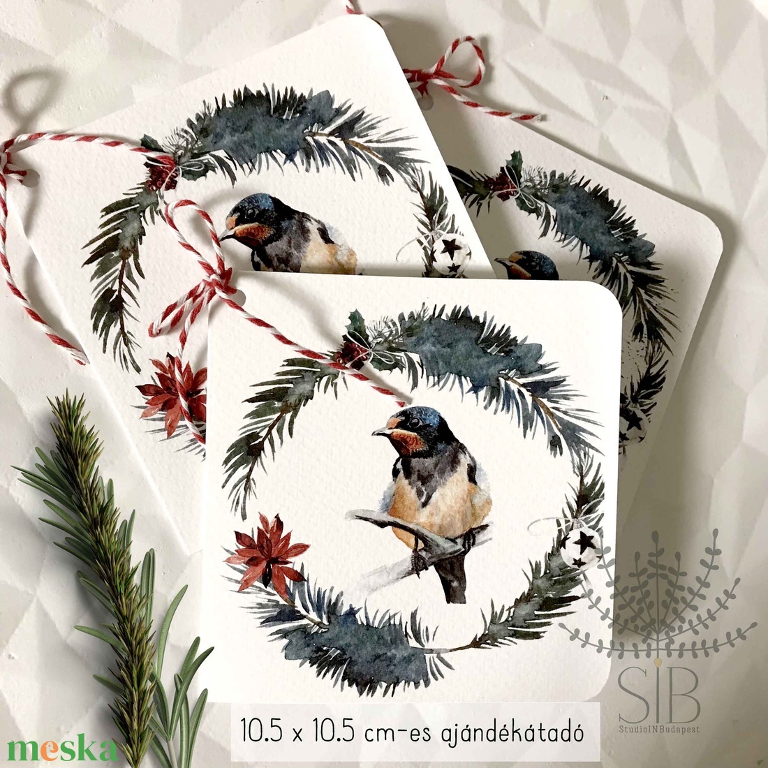 Madárka fenyő koszorúban ajándékkísérő, ajándékátadó kártya - karácsony - karácsonyi ajándékozás - karácsonyi képeslap, üdvözlőlap, ajándékkísérő - Meska.hu