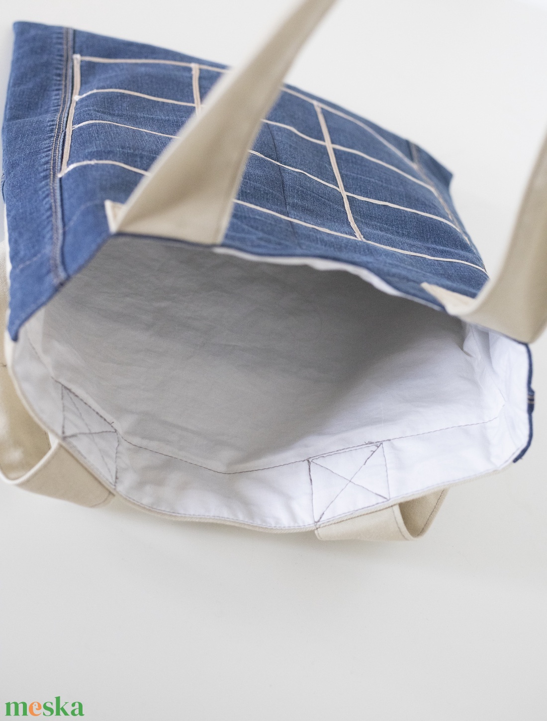 Farmerből készült táska, játékos kedvű gazdáját keresi - táska & tok - variálható táska - Meska.hu