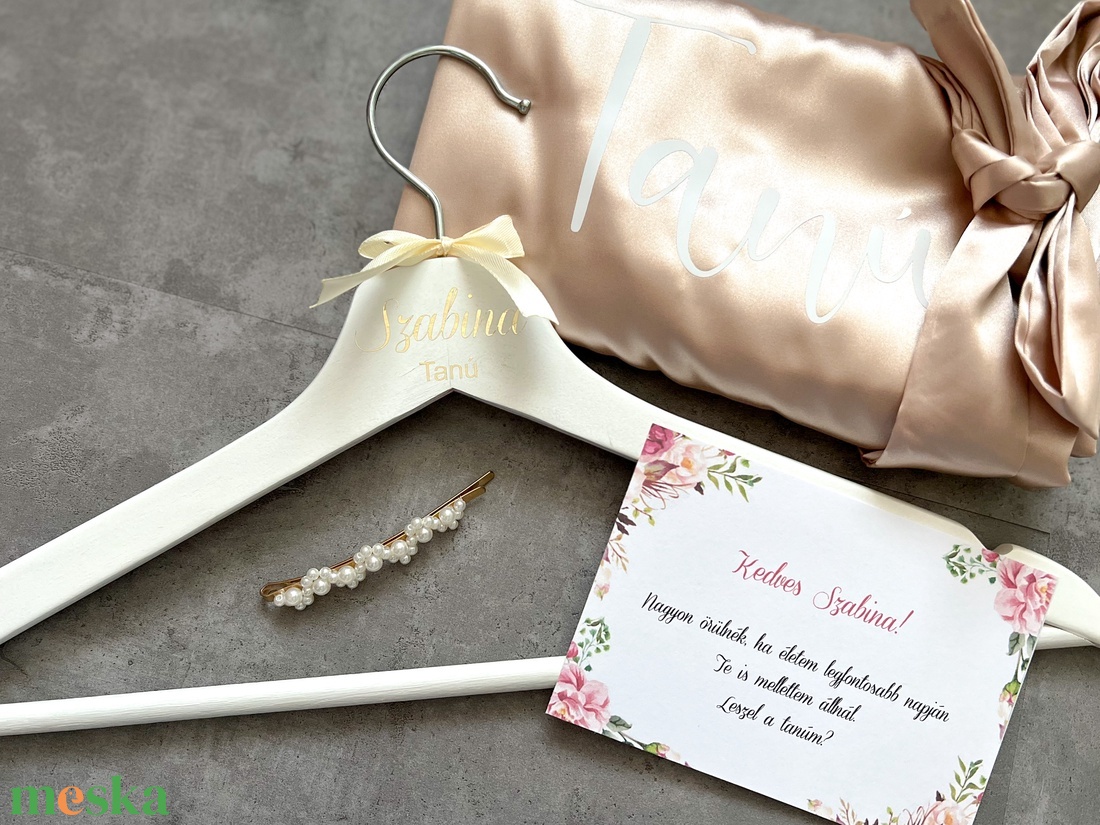 Bestie Tanú felkérő, koszorúslány felkérő box - esküvő - meghívó & kártya - koszorúslány felkérő - Meska.hu Bestie Tanú felkérő, koszorúslány felkérő box - esküvő - meghívó & kártya - koszorúslány felkérő - Meska.hu