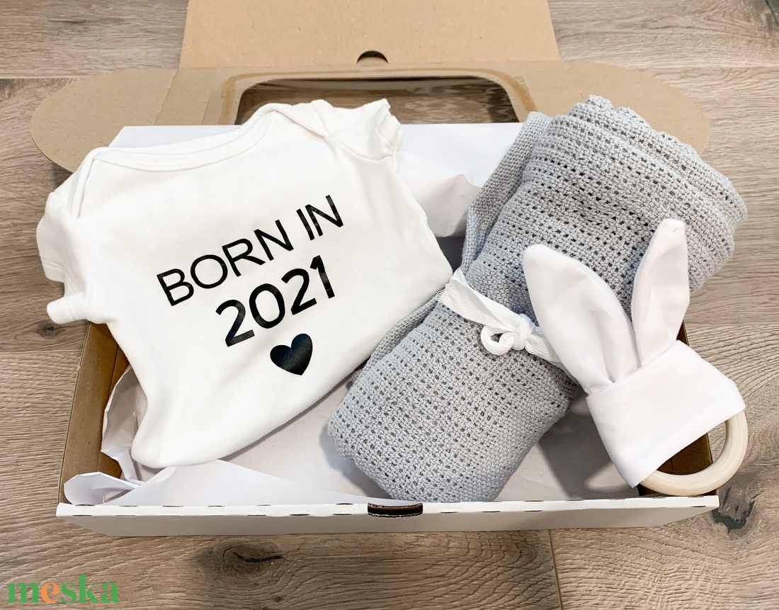 Welcome home babaváró box - játék & sport - babalátogató ajándékcsomag - Meska.hu Welcome home babaváró box - játék & sport - babalátogató ajándékcsomag - Meska.hu